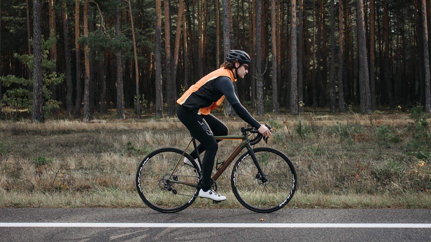 Welche Schuhe sollte man auf einem Gravel Bike tragen? Cleverbiker.de